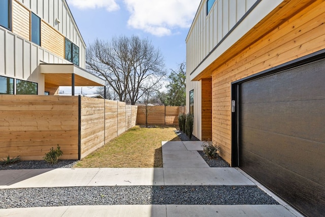 609 Hammack Dr Unit 2, Austin, TX 78752 - view of yard