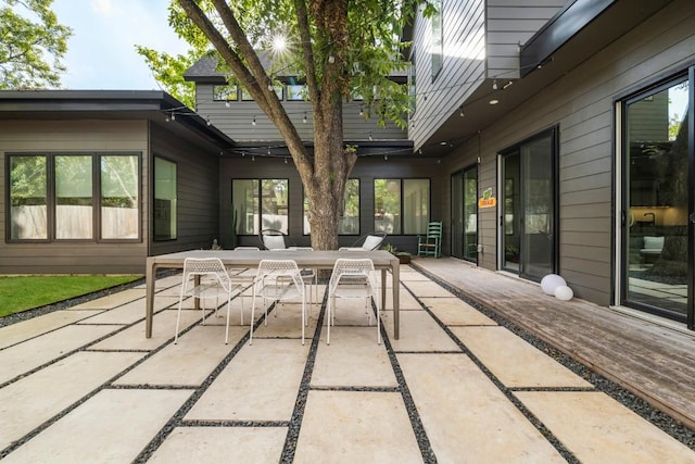 view of patio with outdoor dining space