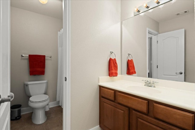 157 Mcgarity, Kyle, TX 78640 - full bathroom with vanity, toilet, tile patterned flooring, baseboards, and a shower with shower curtain