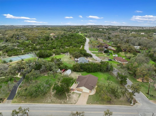 bird's eye view with a view of trees