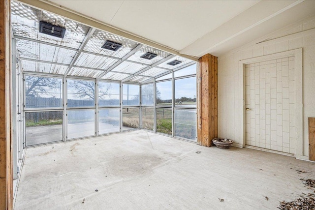 view of unfurnished sunroom