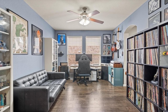 office area with ceiling fan and hardwood / wood-style floors