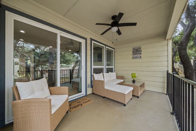 balcony with ceiling fan