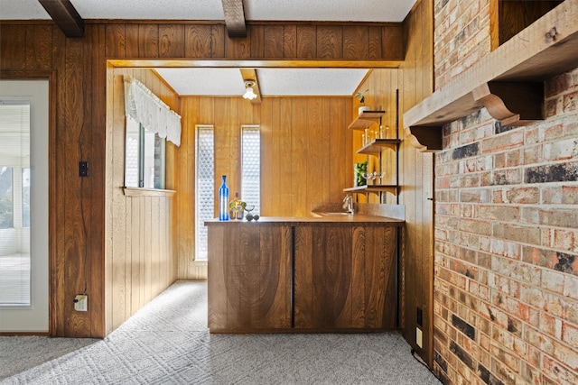 reception with indoor wet bar and a sink