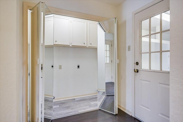 405 S Cowal Dr, Spicewood, TX 78669 - mudroom with dark wood-style floors and baseboards