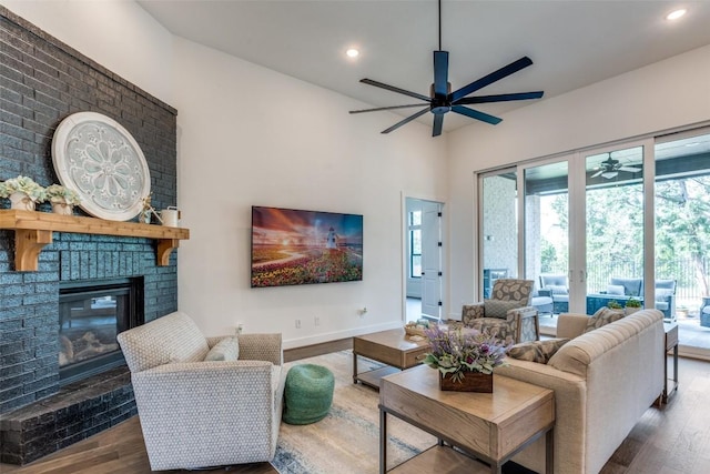 22306 Cape Travis Bnd, Lago Vista, TX 78645 - living room featuring recessed lighting, baseboards, ceiling fan, and wood finished floors