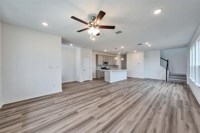 144 Hartson Dr, Taylor, TX 76574 - photo 4