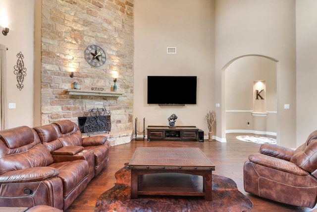 304 Pheasant Mdw, Liberty Hill, TX 78642 - photo 6
