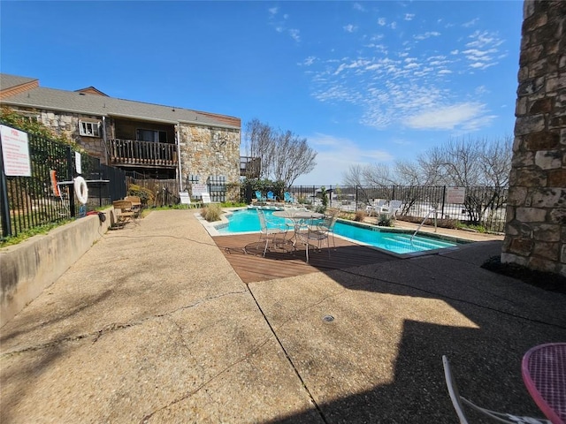 6903 Deatonhill Dr Unit 2, Austin, TX 78745 - community pool with a patio area