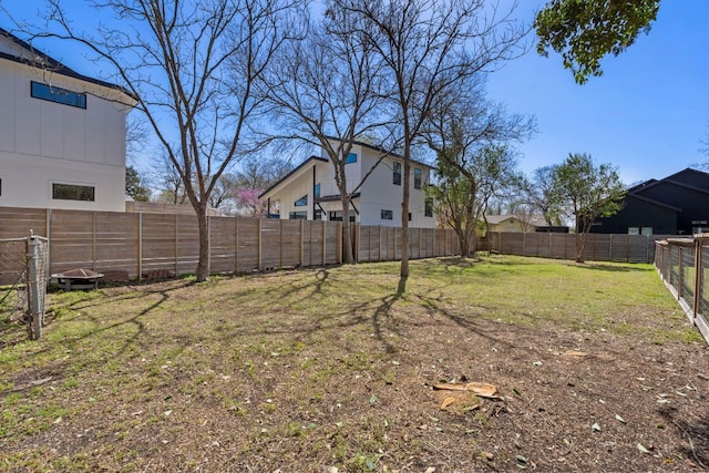 1513 Ruth Ave, Austin, TX 78757 - view of yard with a fenced backyard