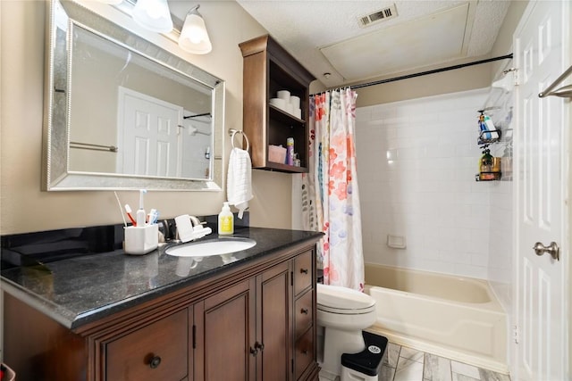 807 W 25th St Unit 307, Austin, TX 78705 - full bath featuring vanity, shower / tub combo, and toilet