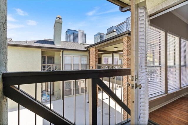 807 W 25th St Unit 307, Austin, TX 78705 - view of balcony