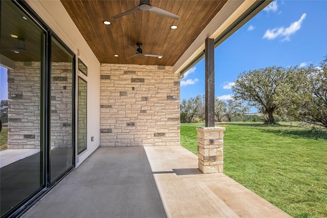 1603 Sapphire, Horseshoe Bay, TX 78657 - view of patio / terrace with a ceiling fan