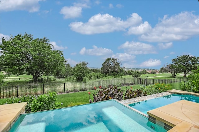 211 Jack Nicklaus Dr, Austin, TX 78738 - view of pool with a fenced backyard and an in-ground hot tub