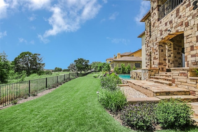 211 Jack Nicklaus Dr, Austin, TX 78738 - view of fenced backyard