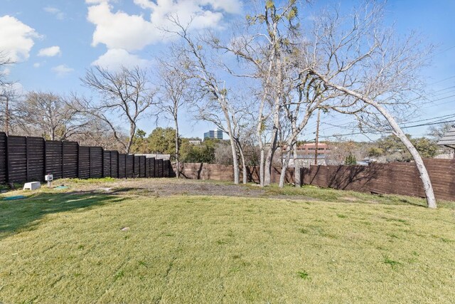 6102 Forest Hills Dr, Austin, TX 78746 - view of yard