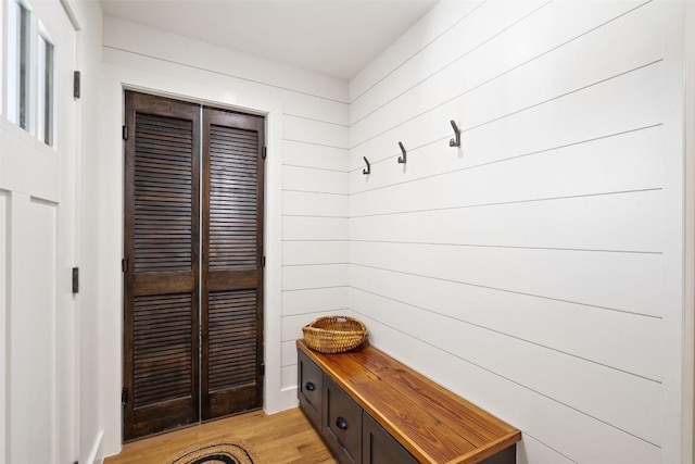 703 E 15th St, Georgetown, TX 78626 - mudroom featuring light wood-type flooring
