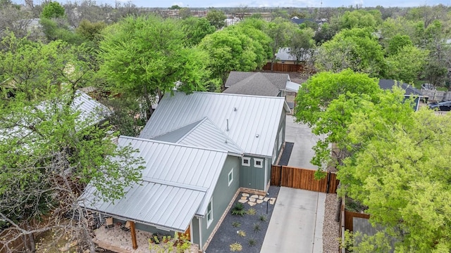 703 E 15th St, Georgetown, TX 78626 - aerial view of property and surrounding area