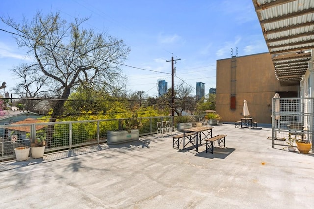 1601 E Cesar Chavez St Unit 202, Austin, TX 78702 - view of patio / terrace
