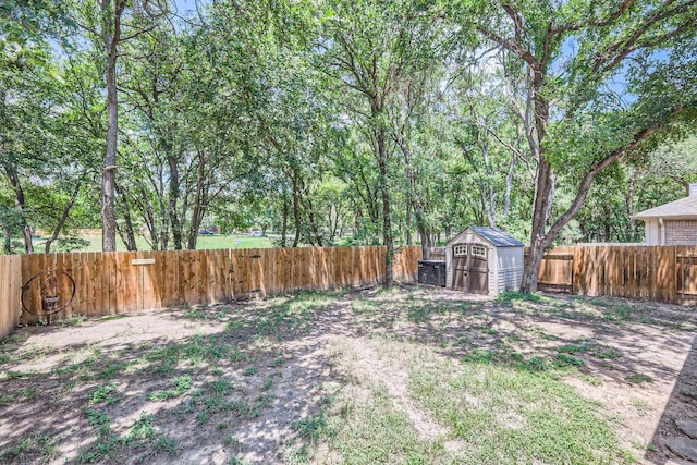 2708 Winding Brook Dr, Austin, TX 78748 - fenced backyard with central AC