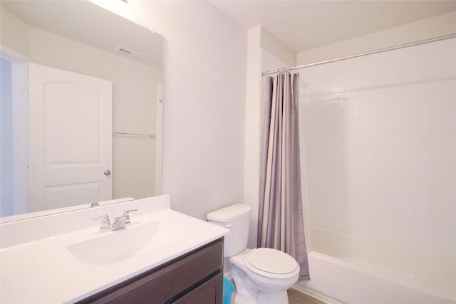 516 E Slaughter Ln Unit 2003, Austin, TX 78744 - bathroom with vanity, toilet, and shower / bath combo with shower curtain