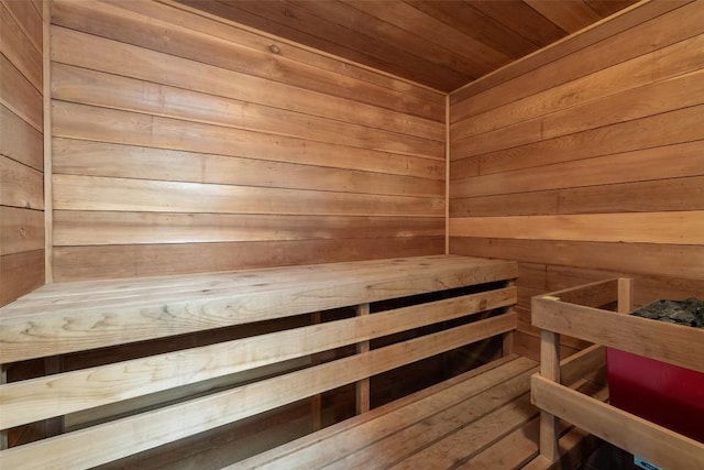 view of sauna / steam room