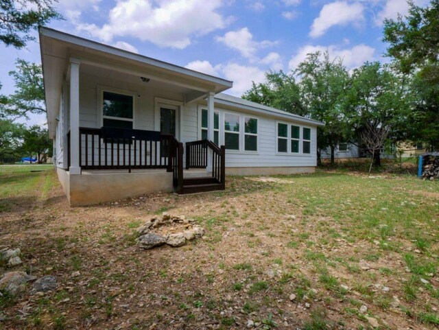 21711 Crystal Way, Lago Vista, TX 78645 - view of front of home featuring a porch