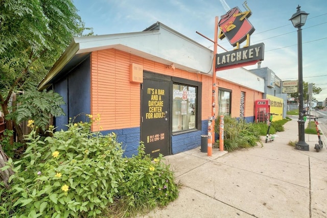 2705 E 2nd St, Austin, TX 78702 - photo 30