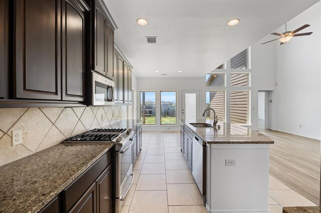 12105 Mossygate Trl, Manor, TX 78653 - photo 3