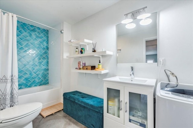 203 Ben Howell Dr, Austin, TX 78704 - bathroom featuring shower / tub combo, vanity, and tile patterned floors