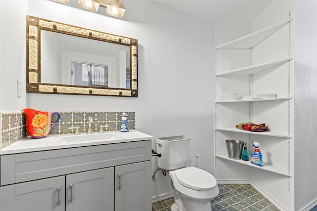 25421 Pedernales Point Dr, Spicewood, TX 78669 - bathroom with toilet, backsplash, and vanity