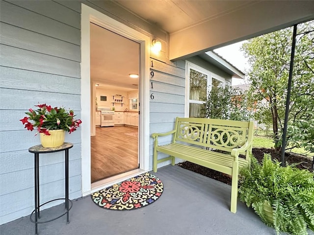 view of property entrance