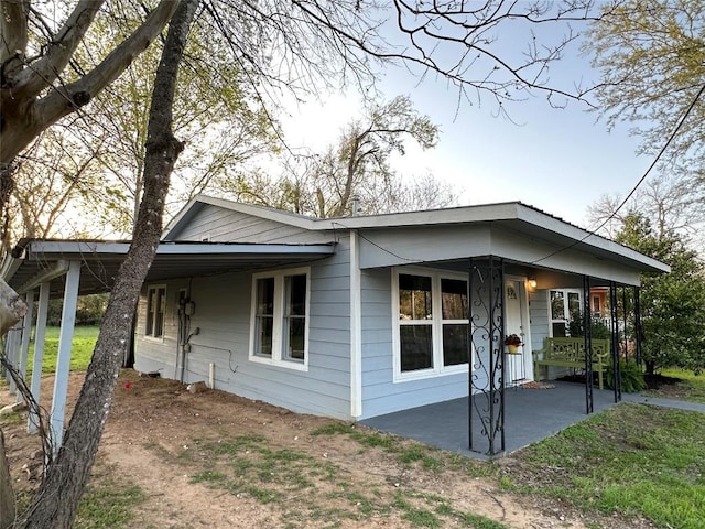 exterior space featuring a porch