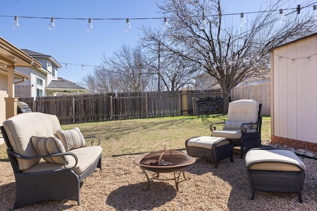 1631 Plume Grass Pl, Round Rock, TX 78665 - view of yard featuring an outdoor fire pit and a patio area