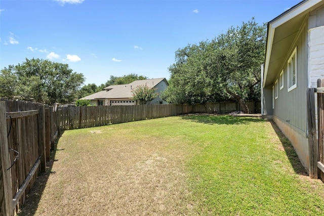 11921 Tanglebriar Trl, Austin, TX 78750 - view of yard