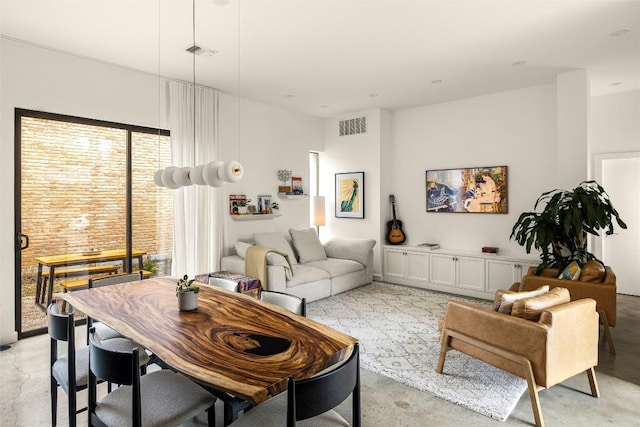 2012 Arpdale St, Austin, TX 78704 - view of living room