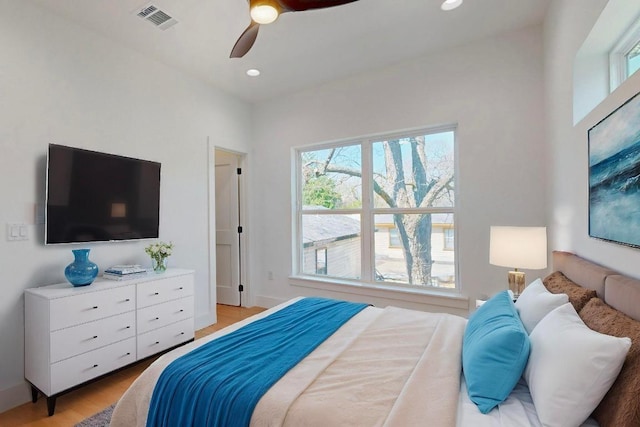 4800 Prock Ln Unit A, Austin, TX 78721 - bedroom featuring light wood finished floors, recessed lighting, and a ceiling fan
