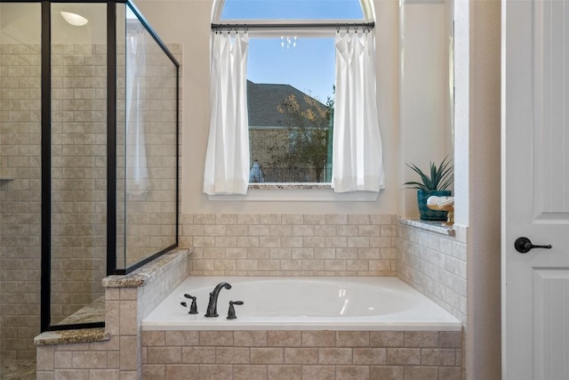 9525 Stratus Dr, Dripping Springs, TX 78620 - full bath with a bath