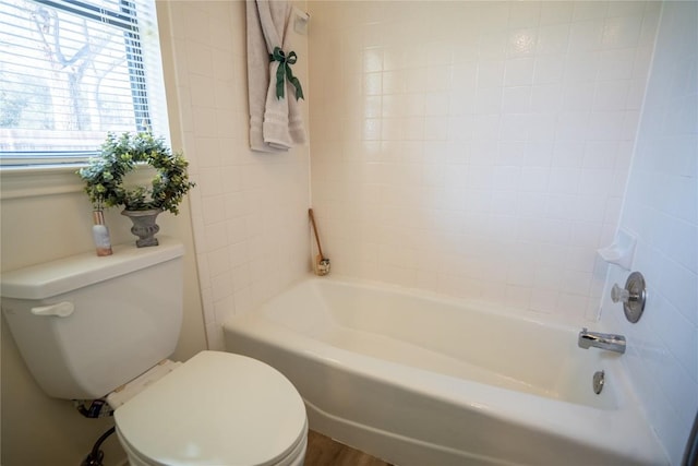1510 Prather St, Taylor, TX 76574 - full bathroom featuring shower / tub combination and toilet