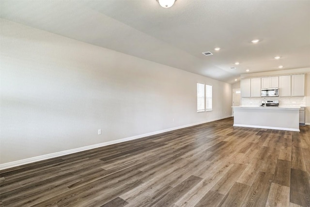 152 Greenway Ln, Georgetown, TX 78628 - photo 14