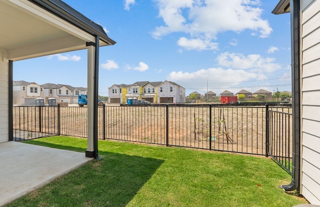 1955 Settlers Glen Dr Unit 5402, Round Rock, TX 78665 - view of yard featuring a residential view and a patio
