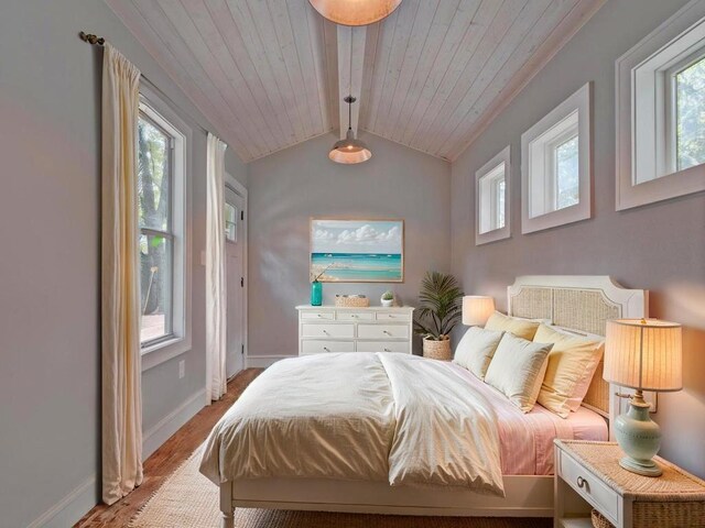 1203 W 22 1/2 St, Austin, TX 78705 - clothes washing area with washing machine and dryer, hardwood / wood-style floors, recessed lighting, and baseboards