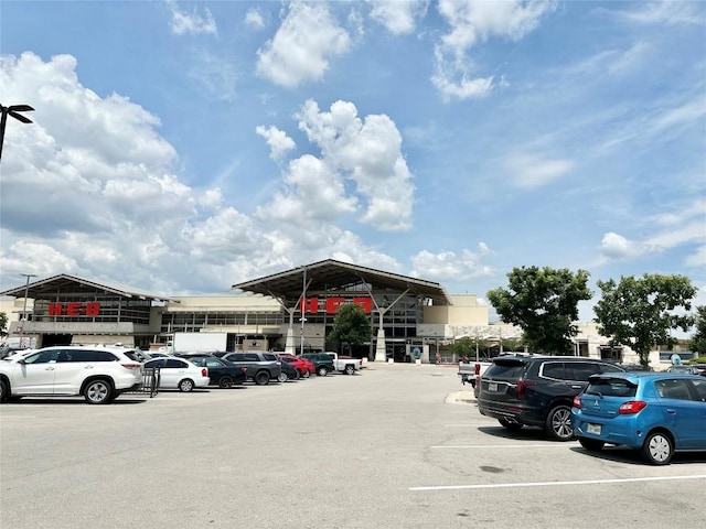 15218 Glen Heather Dr, Lakeway, TX 78734 - view of uncovered parking lot