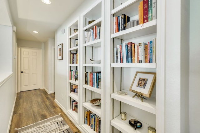 837 Watson Way, Pflugerville, TX 78660 - hall featuring wood finished floors and recessed lighting