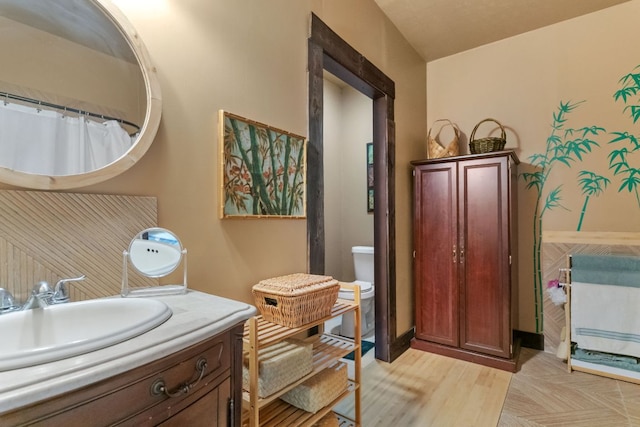 130 Holbox Dr, Del Valle, TX 78617 - full bath with vanity and toilet