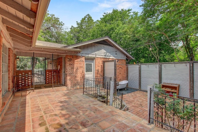 12333 Blue Water Dr, Austin, TX 78758 - view of patio / terrace