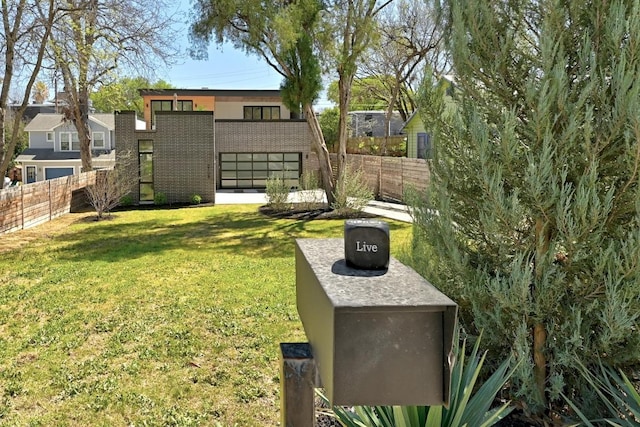 2109 Glendale Pl, Austin, TX 78704 - view of yard