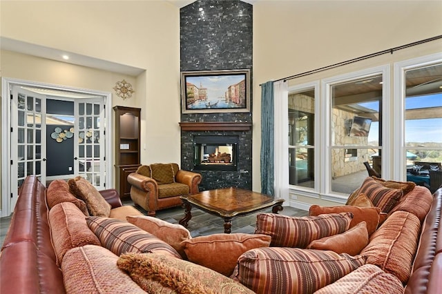 2624 University Club Dr, Austin, TX 78732 - living area with a multi sided fireplace and a high ceiling