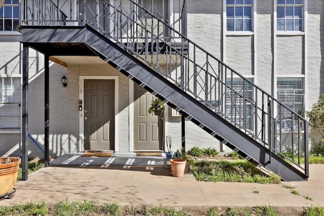 2712 Windswept Cv, Austin, TX 78745 - doorway to property
