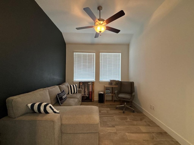 2905 Lago Costa Dr, La Marque, TX 77568 - living room with baseboards and a ceiling fan